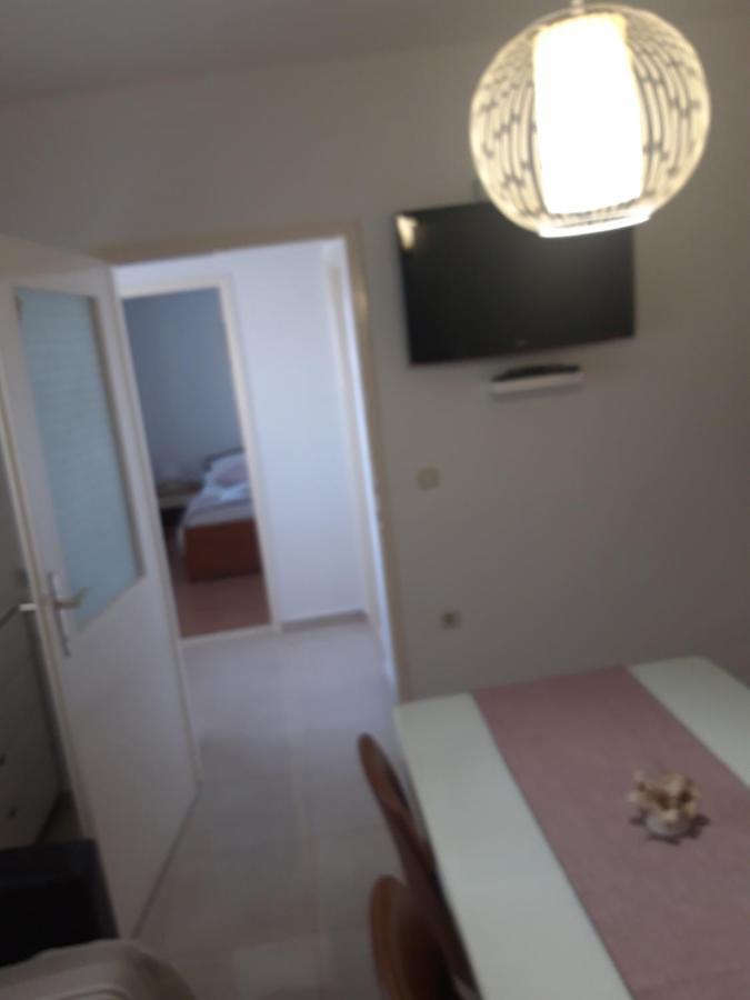 Apartments Smiljana Mucic Makarska Eksteriør billede