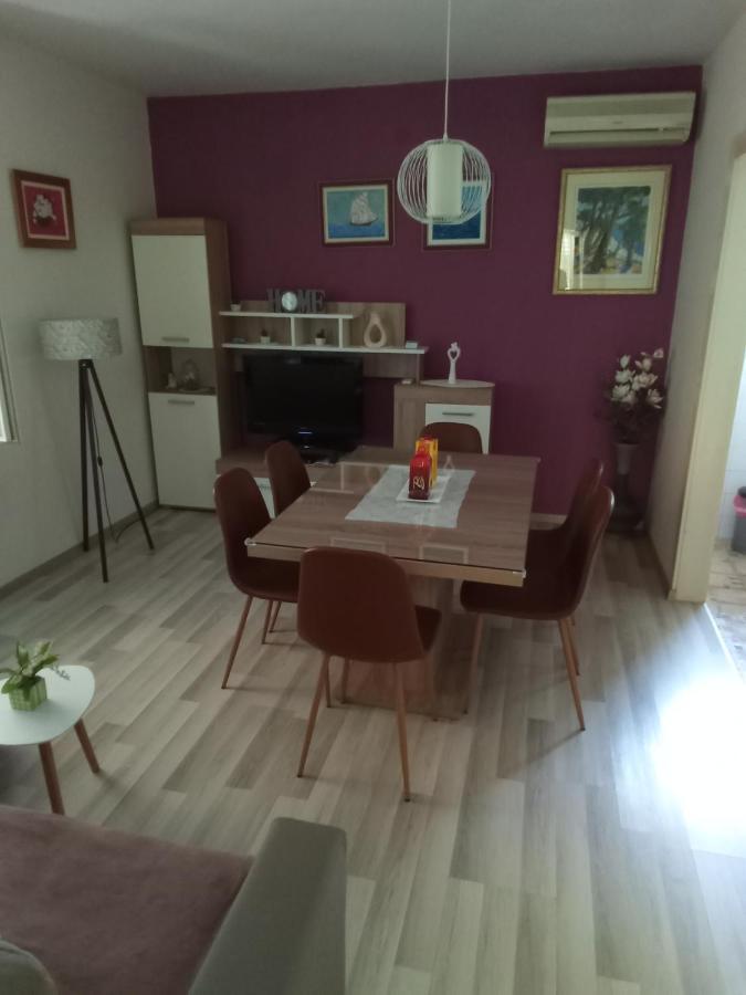 Apartments Smiljana Mucic Makarska Eksteriør billede