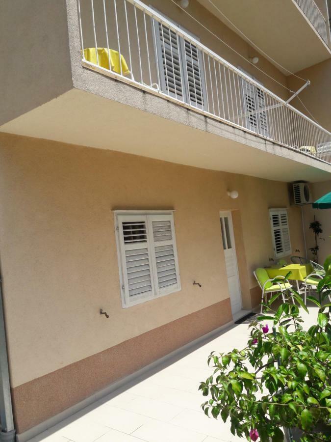 Apartments Smiljana Mucic Makarska Eksteriør billede